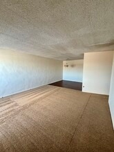 The Triad Apartments in Williamsville, NY - Foto de edificio - Building Photo