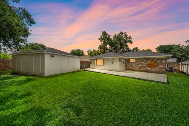 11506 Hornbrook Dr in Houston, TX - Building Photo - Building Photo