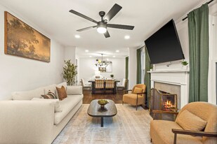 2314 Deerwood Rd in Nashville, TN - Building Photo