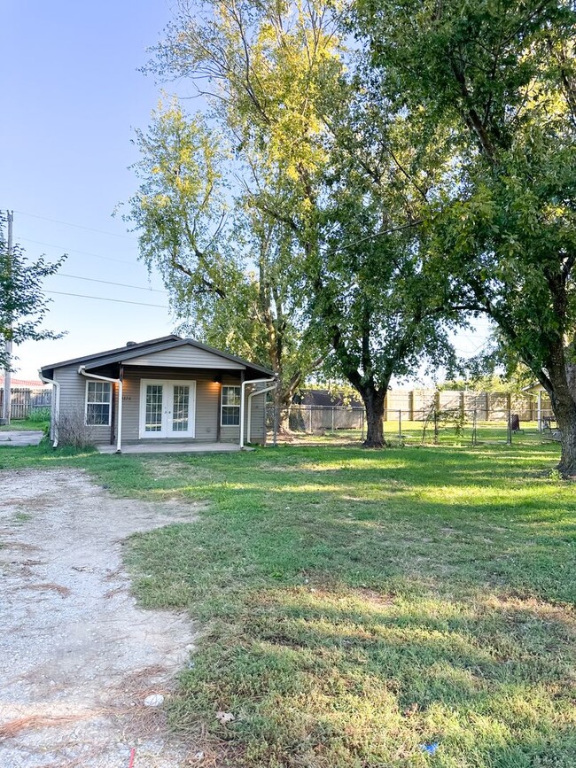 3220 Coachlite Ln in Springdale, AR - Foto de edificio - Building Photo