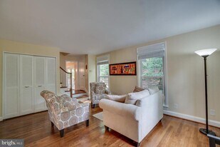 4311 Puller Dr in Kensington, MD - Building Photo