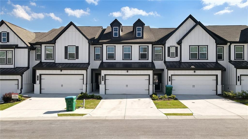 12 Mission Blvd in Pendergrass, GA - Building Photo