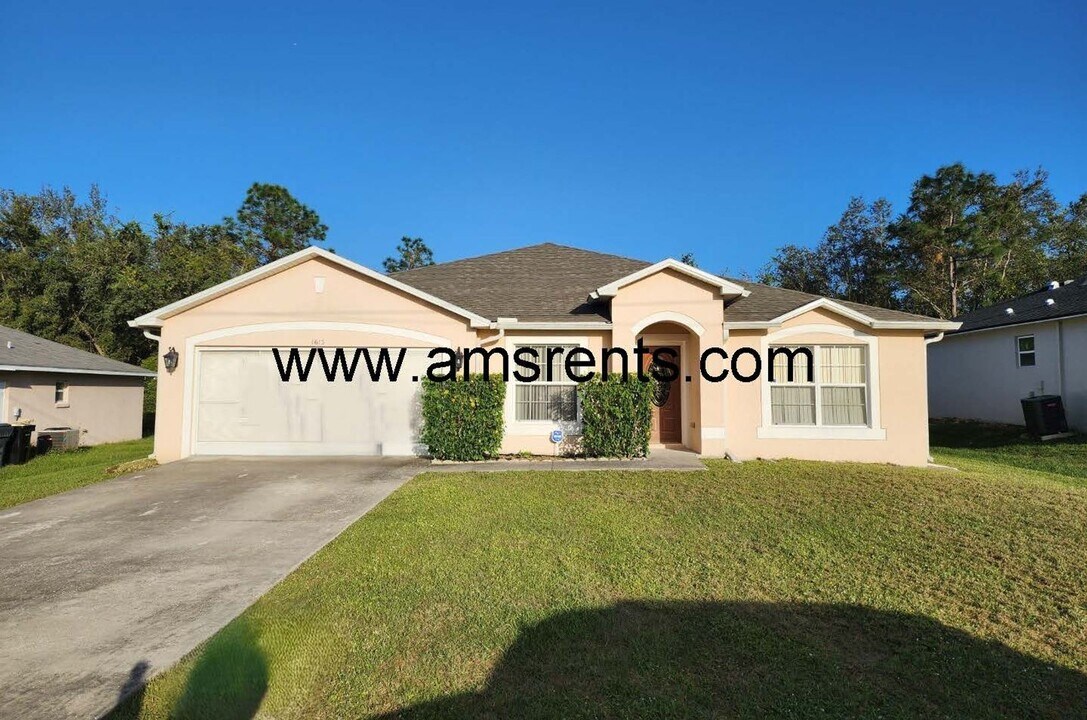 1615 Redfin Dr in Kissimmee, FL - Building Photo
