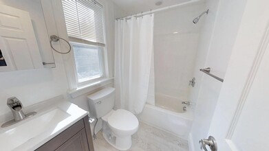 30 Cambridge Ter, Unit #2 in Cambridge, MA - Building Photo - Building Photo
