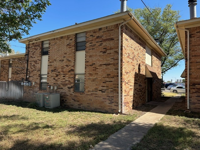 3612 Hawthorne Dr in Amarillo, TX - Building Photo