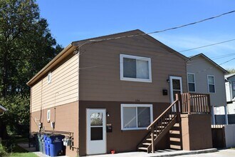 154 Eddie St-Unit -2FL in Lexington, KY - Foto de edificio - Building Photo