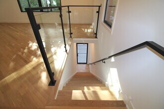 933 N Ashland Ave in Chicago, IL - Building Photo - Building Photo