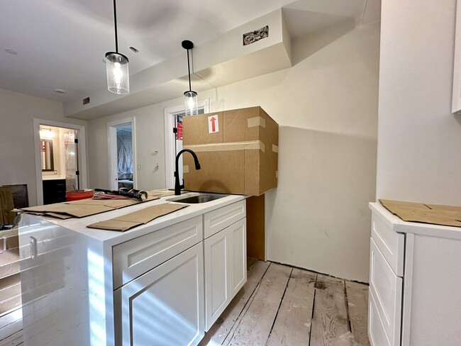 62 N Margin St, Unit #2F in Boston, MA - Building Photo - Building Photo