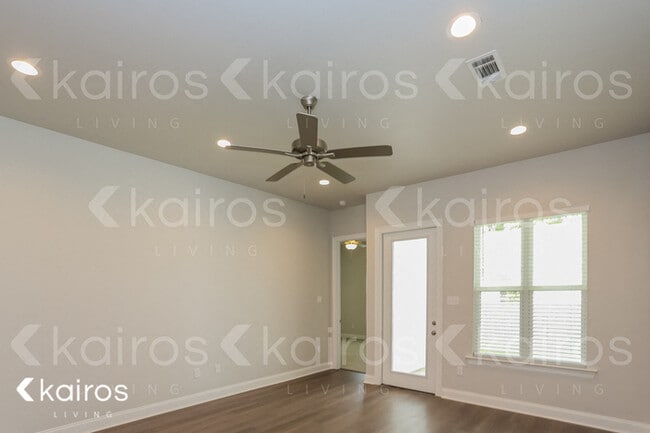 4804 Mokki Ln in Baton Rouge, LA - Building Photo - Building Photo