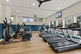 Barclay Square at Princeton Forrestal in Princeton, NJ - Building Photo - Building Photo