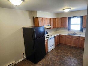 3204 Runway Ave in Eau Claire, WI - Building Photo - Building Photo