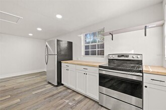 3817 W Bay to Bay Blvd in Tampa, FL - Building Photo - Building Photo