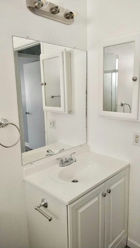 3500 Rainbow Ln in Highland, CA - Building Photo - Building Photo