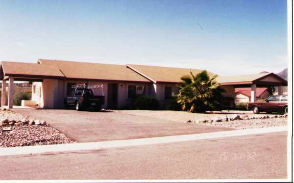 14034 Kendall Dr in Fountain Hills, AZ - Foto de edificio