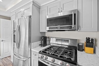 7721 Sagewood Dr in Huntington Beach, CA - Building Photo - Building Photo
