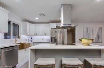 3502 N Carhill Ave in Scottsdale, AZ - Building Photo - Building Photo