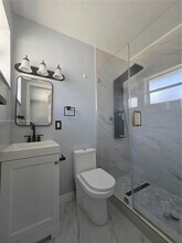 4095 N Andrews Ave in Fort Lauderdale, FL - Building Photo - Building Photo