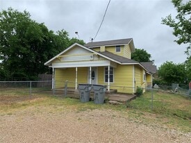 830 E Brown St in Wylie, TX - Building Photo