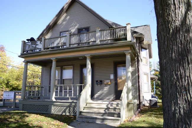property at 115 S W Ave