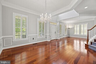 1106 Pleasant Cir in Rockville, MD - Building Photo - Building Photo