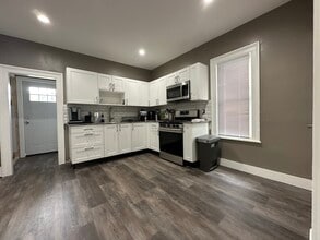 1437 Park Ave in Bridgeport, CT - Building Photo - Building Photo
