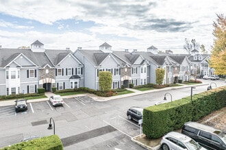 Hidden Harbor Estates in Copiague, NY - Building Photo - Building Photo