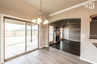 4488 W Wales Dr in Fayetteville, AR - Building Photo - Building Photo