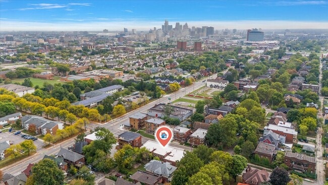 property at 4708 Commonwealth St