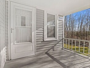 500 Sport Hill Rd in Easton, CT - Building Photo - Building Photo