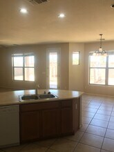 4524 W Pleasant Ln in Phoenix, AZ - Building Photo - Building Photo