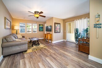 30 Kaikane Pl in Kihei, HI - Building Photo - Building Photo