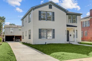 4314 Bell St in Houston, TX - Building Photo