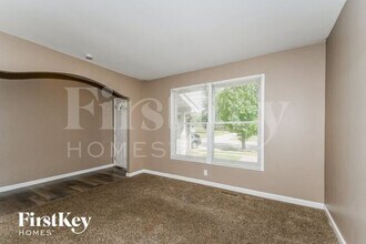 3574 Norberg Dr in Florissant, MO - Building Photo - Building Photo