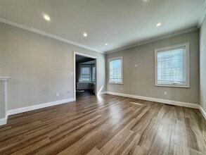 47 S 6th St in Locust Valley, NY - Building Photo - Building Photo