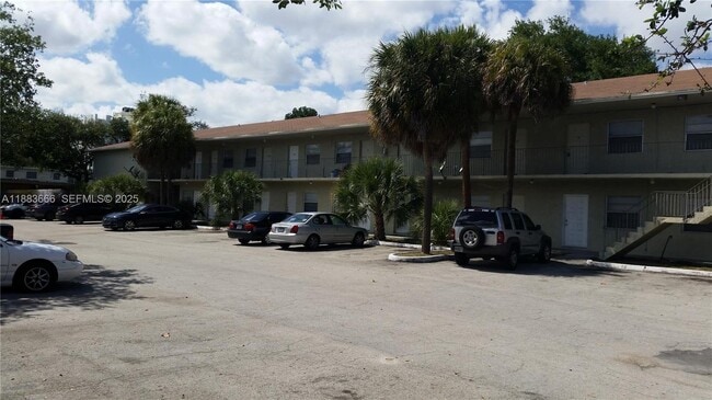 property at 2401 Van Buren St