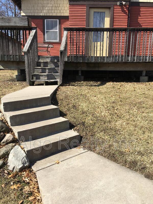 1470 Sheldon St in St. Paul, MN - Building Photo - Building Photo