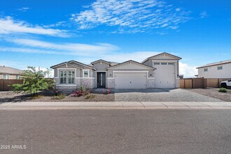 22303 N Daniel Dr in Maricopa, AZ - Building Photo - Building Photo