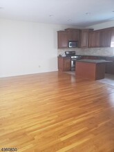 308 Hamilton Pl in Hackensack, NJ - Foto de edificio - Building Photo