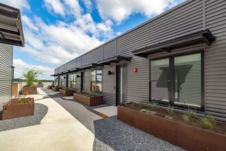 RiverPlace Lofts in Georgetown, TX - Foto de edificio - Building Photo