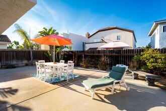 5207 Sealane Way in Oxnard, CA - Building Photo - Building Photo