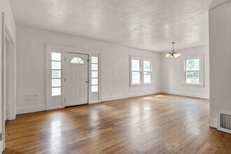 1215 16th St in Greeley, CO - Building Photo - Building Photo