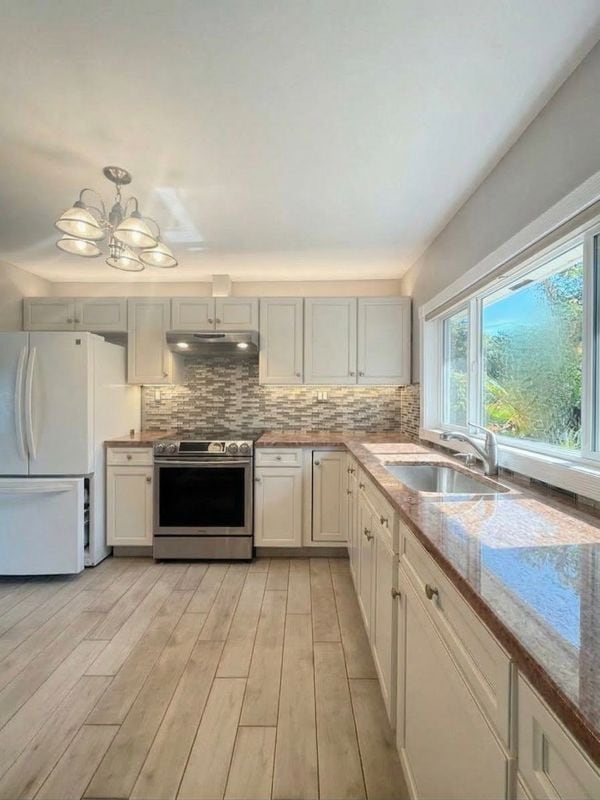 415 West Dr in Copiague, NY - Building Photo - Building Photo