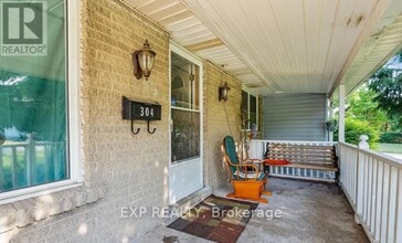 304 First Ave in Welland, ON - Building Photo - Building Photo