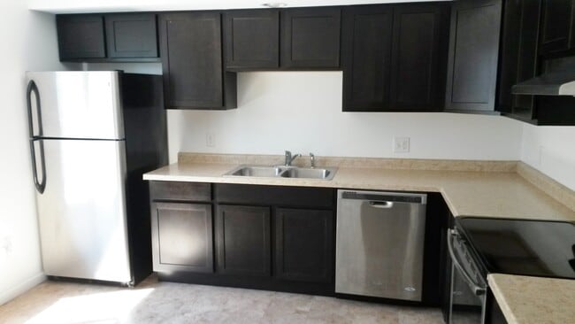 property at 2503 Myers Ct