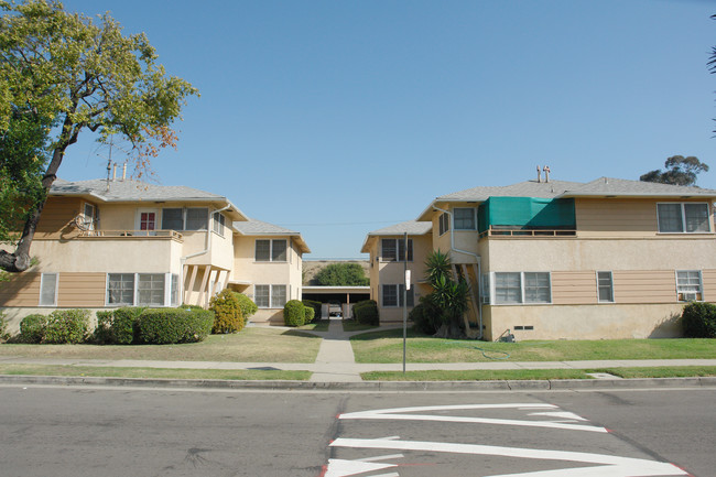 4102-4114 Perlita Ave in Los Angeles, CA - Building Photo - Building Photo