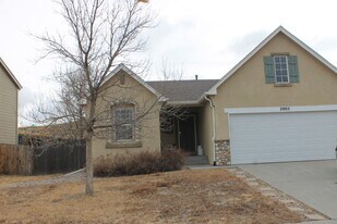 2005 Meadowbrook Parkway in Colorado Springs, CO - Building Photo