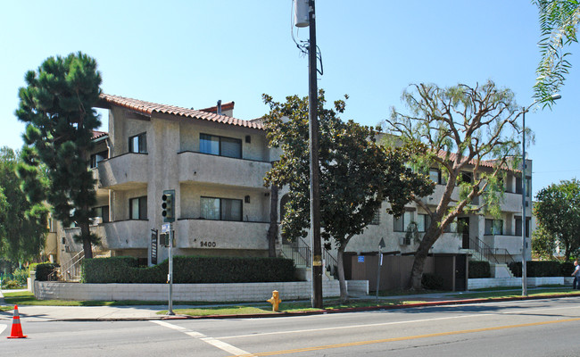 9400 National Blvd in Los Angeles, CA - Building Photo - Building Photo