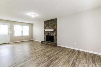216 Windmill Dr in Dallas, GA - Building Photo - Building Photo