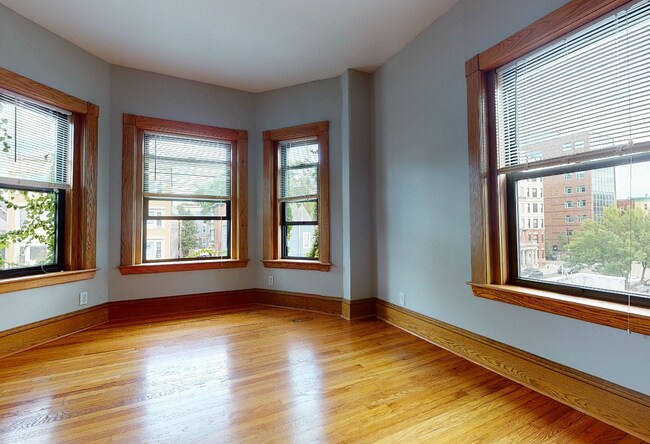900 Massachusetts Ave, Unit 5 in Cambridge, MA - Building Photo - Building Photo