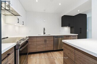 278 Bloor St E in Toronto, ON - Building Photo - Building Photo